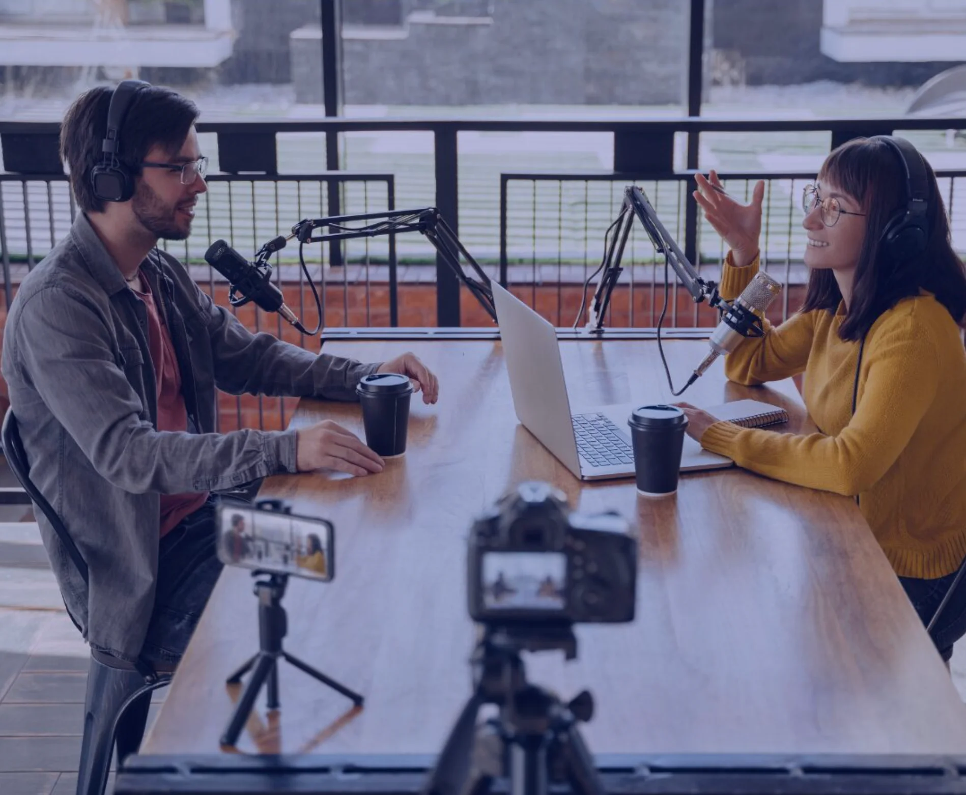 PODCAST & TALK